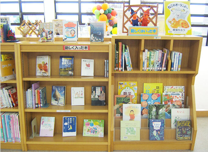 新刊コーナーの様子