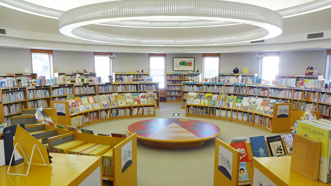 児童コーナーの様子