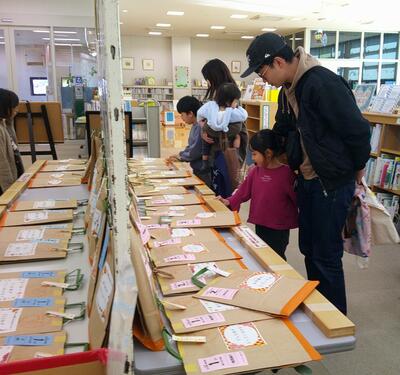 おみくじ福袋分館での様子